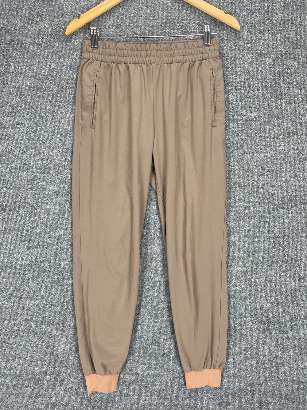 Banana Republic AirStretch Ankle Pants Women’s XS Tan Brown Activewear Stretch